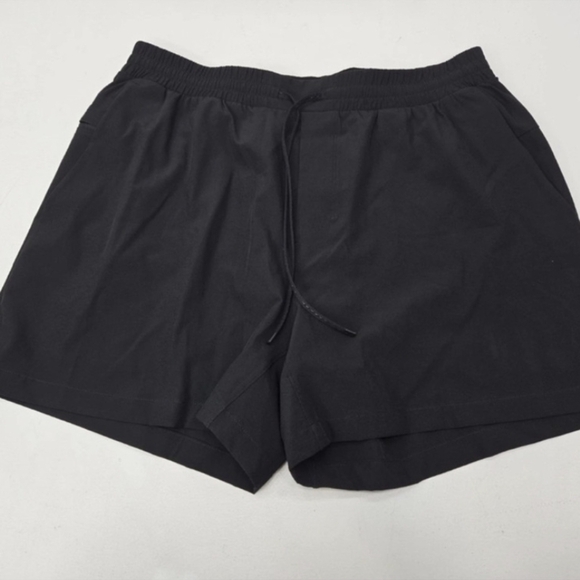 Lululemon 5" Pool Swim Shorts Lined Black Size L Mens - Picture 1 of 9